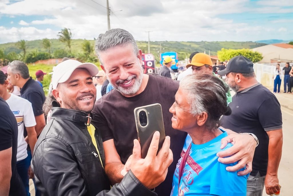 Com mais uma entrega em Água Branca, Arthur Lira avança com maior programa de abastecimento de água da história do Sertão alagoano, beneficiando mais de 160 mil sertanejos