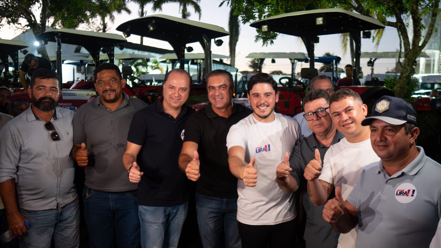 Prefeitura de Maragogi recebe três tratores com implementos agrícolas para fortalecer a agricultura familiar
