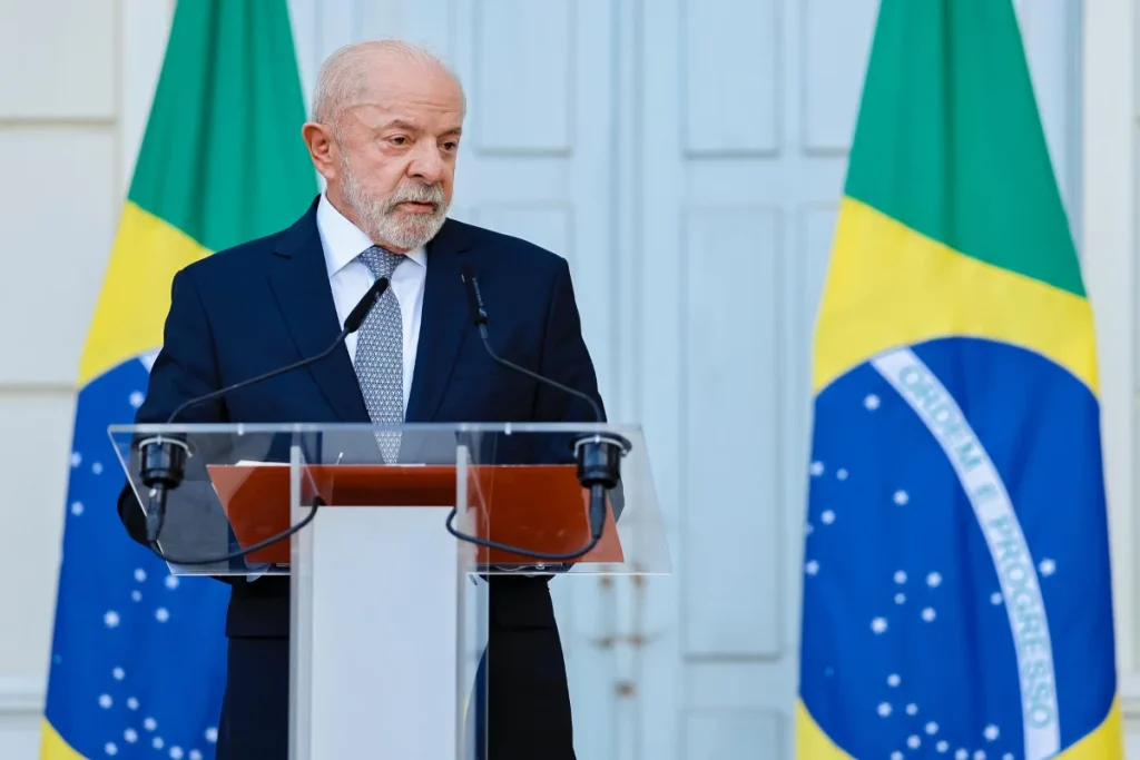 AtlasIntel: 52,3% desaprovam Lula. 48,3% acham governo ruim ou péssimo